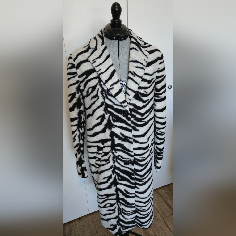 Gianni Feraud Zebra wool coat size us 4